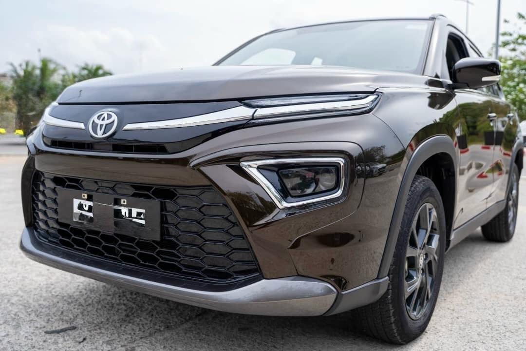 TOYOTA URBAN CRUISER