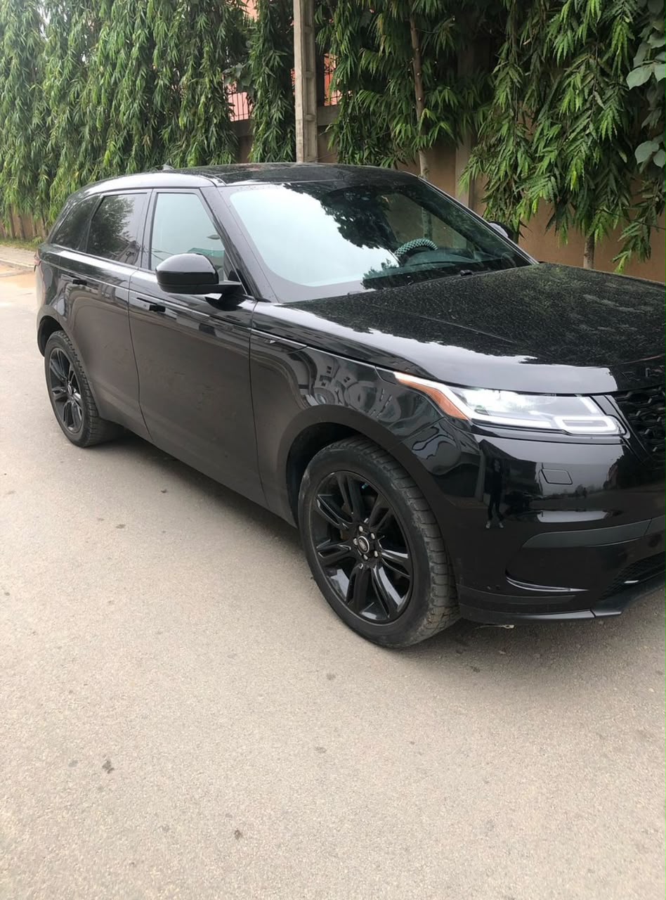 RANGE ROVER VELAR