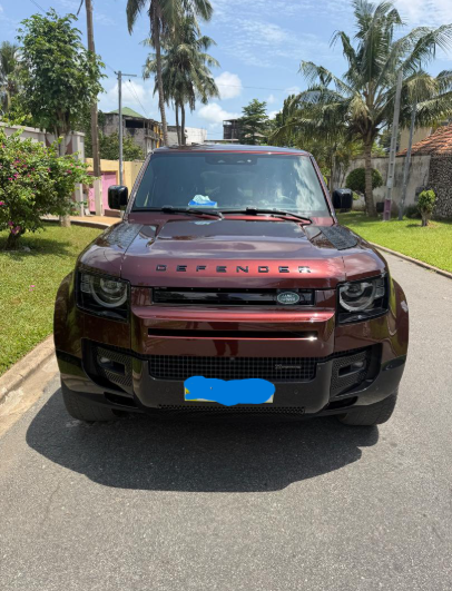 LAND ROVER DEFENDER